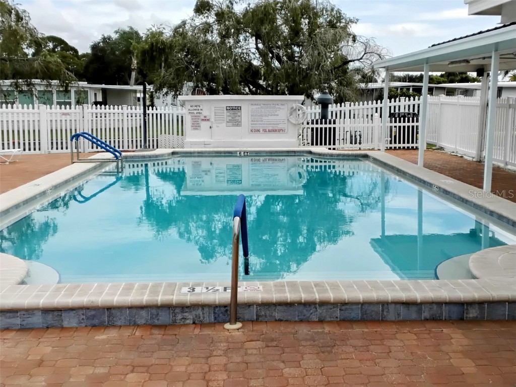 10118 N Lake Drive #30 Largo FL 33773 - LAKE SEMINOLE TB8418837 image20