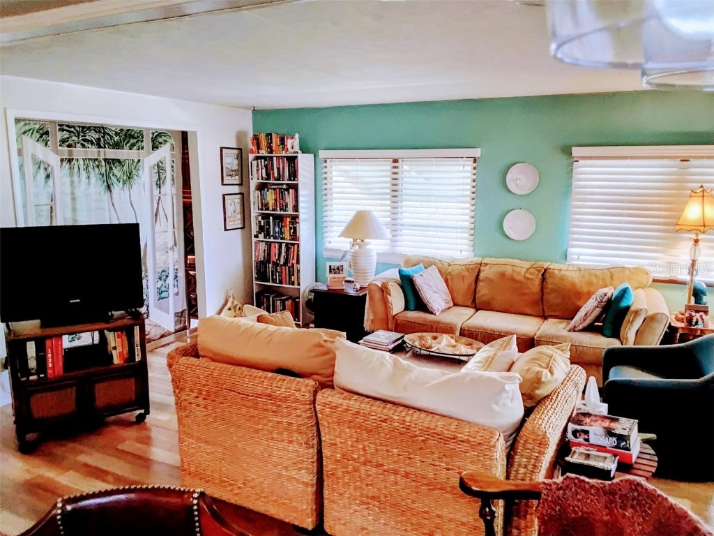 10118 N Lake Drive #30 Largo FL 33773 - LAKE SEMINOLE TB8418837 image5