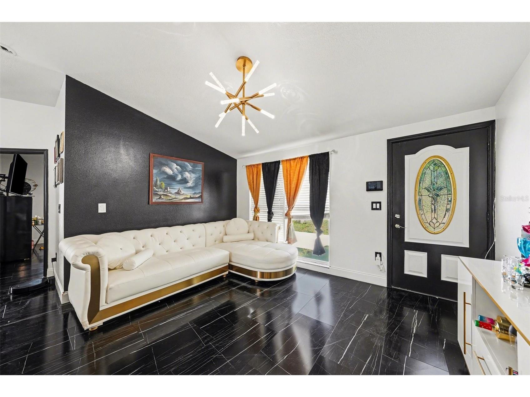 10119 Chimney Hill Court Tampa FL 33615 TB8498491 image3