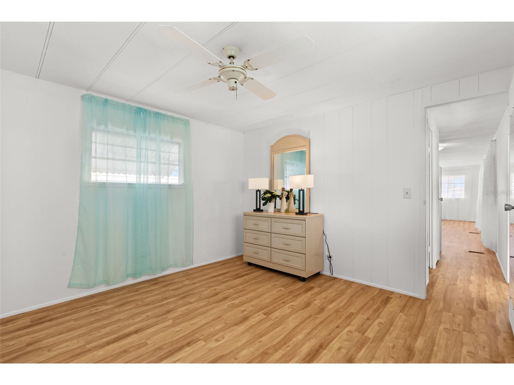 1012 50th Ave Plaza W Bradenton FL 34207 TB8479435 image13