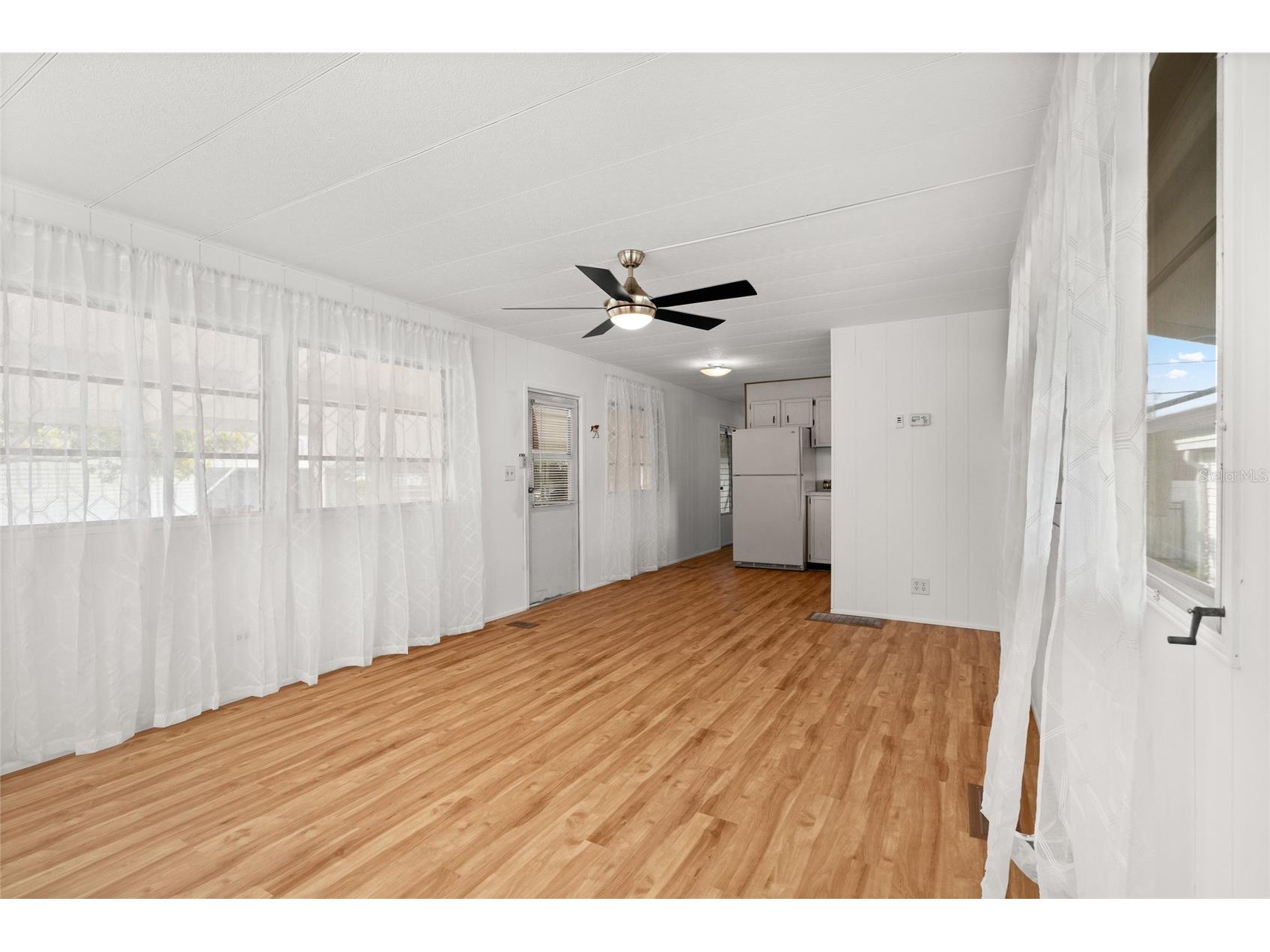 1012 50th Ave Plaza W Bradenton FL 34207 TB8479435 image7