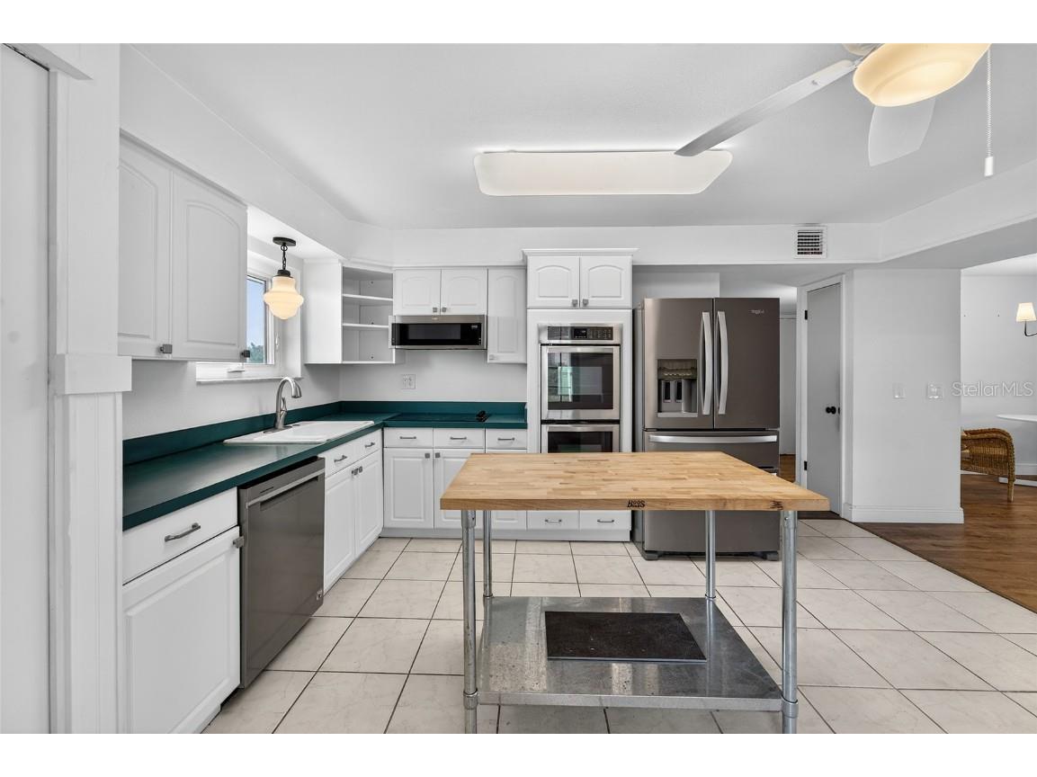 1012 Augusta Drive Sun City Center FL 33573 - Swan Lake TB8410911 image9