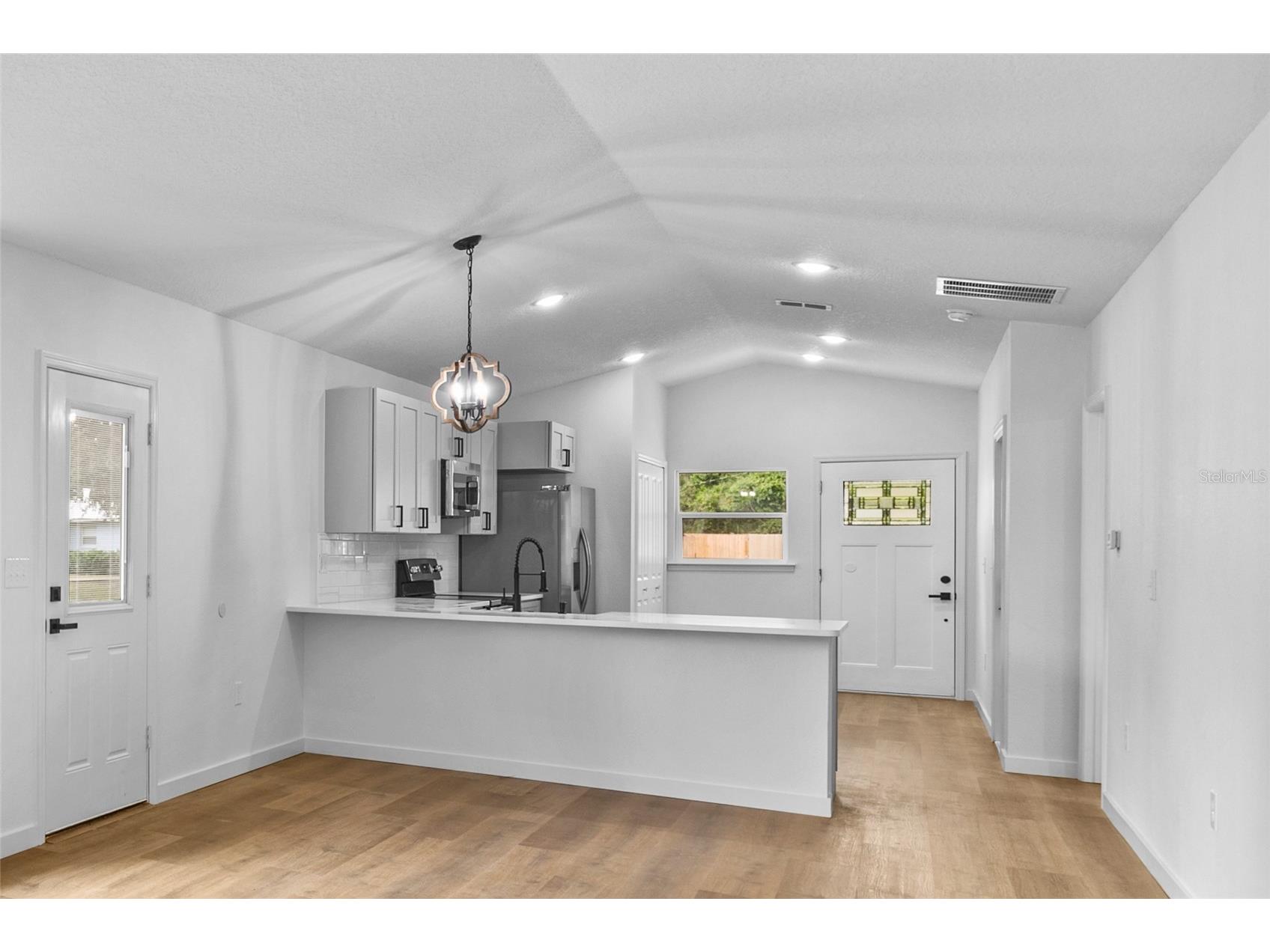 1012 E Hazzard Eustis FL 32726 O6371814 image8