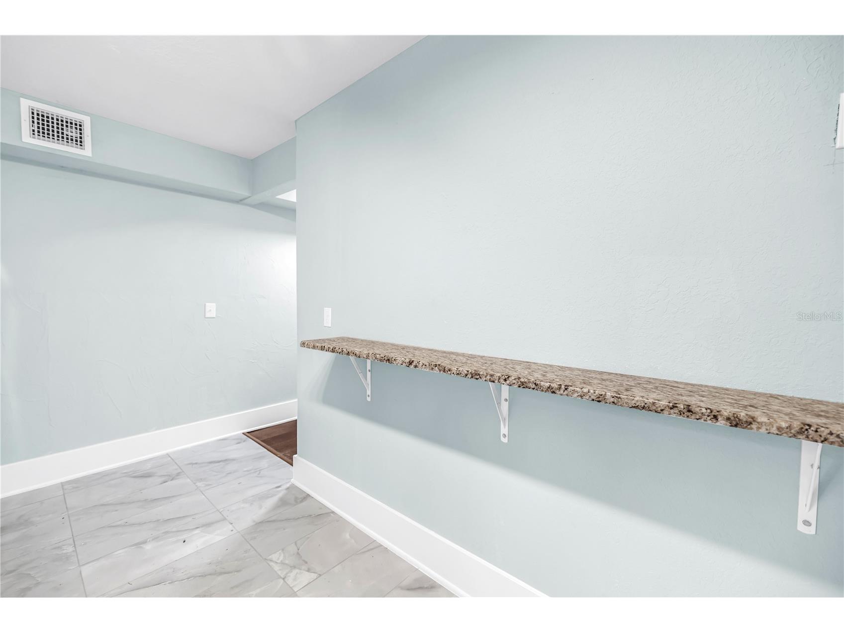 1012 Granville Court N Saint Petersburg FL 33701 TB8455452 image10