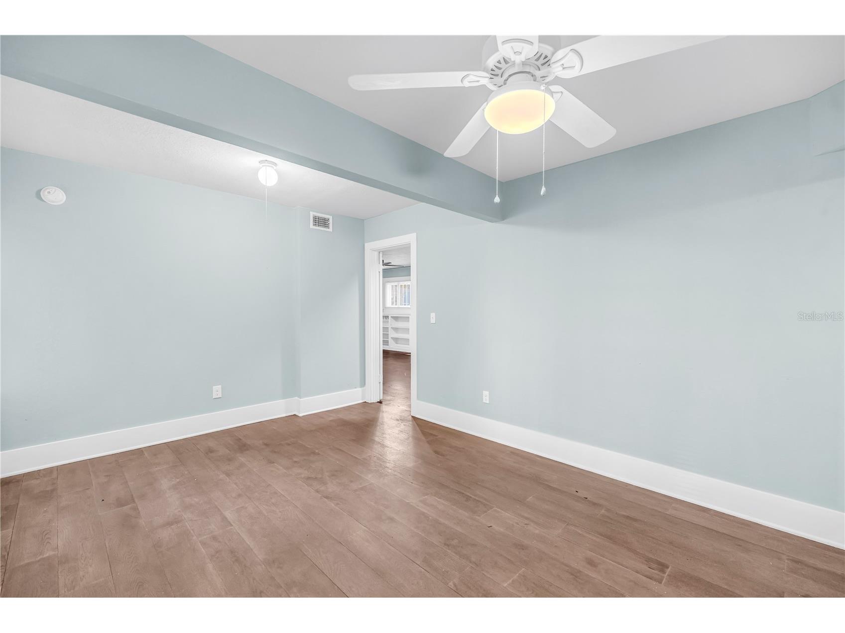 1012 Granville Court N Saint Petersburg FL 33701 TB8455452 image13