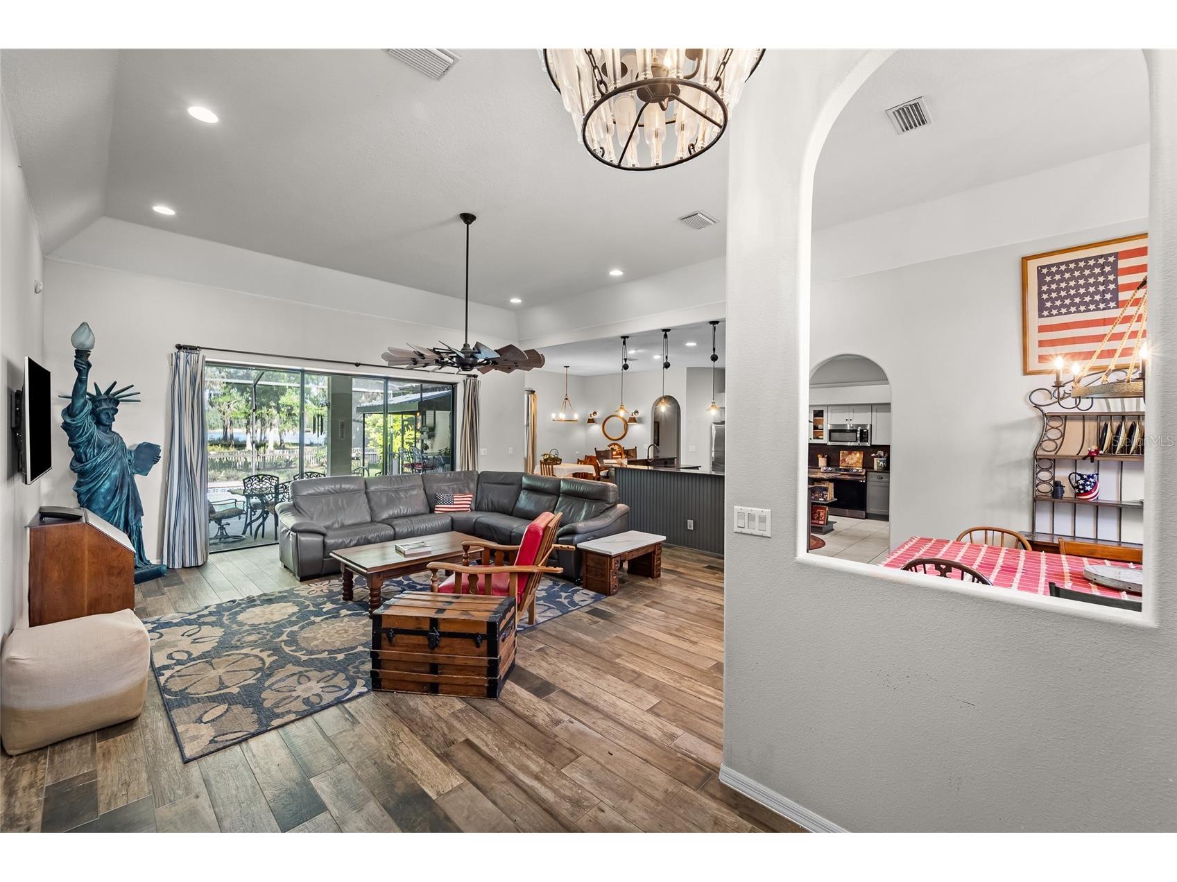 1012 Kingsborough Gardens Court Lutz FL 33548 - LAKE REINHEIMER TB8501775 image6