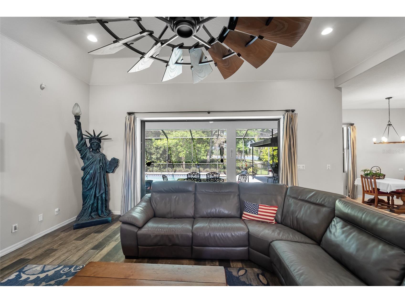 1012 Kingsborough Gardens Court Lutz FL 33548 - LAKE REINHEIMER TB8501775 image8