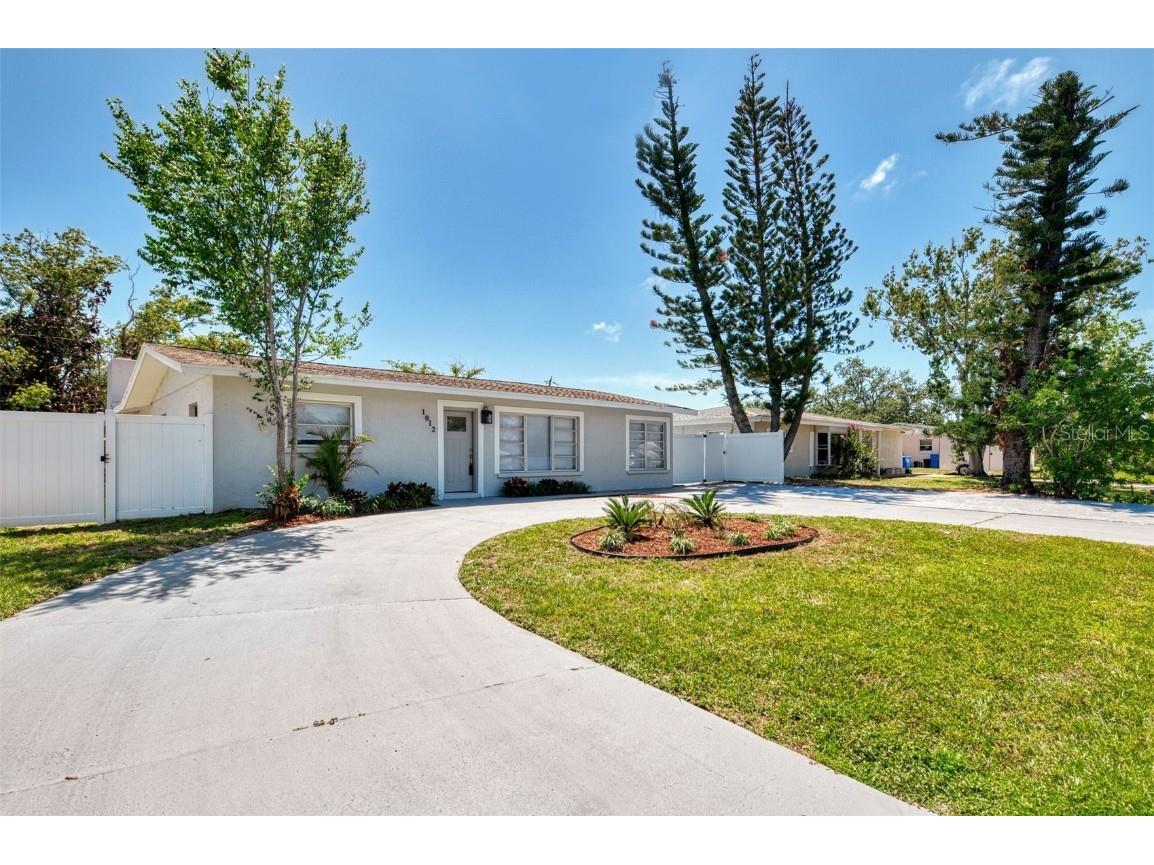 1012 Myrtle Avenue Venice FL 34285 A4626490 image1