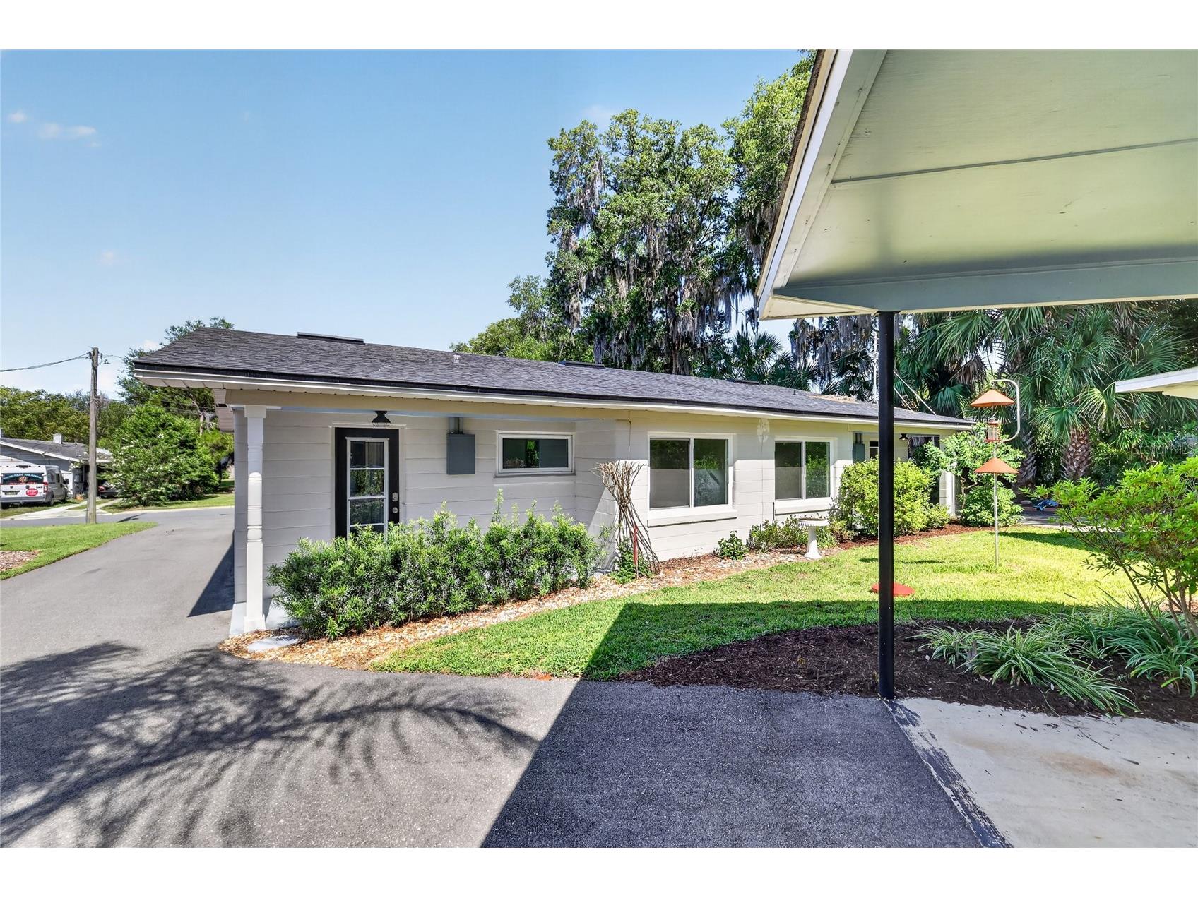 1012 N Baker Street Mount Dora FL 32757 G5112858 image3