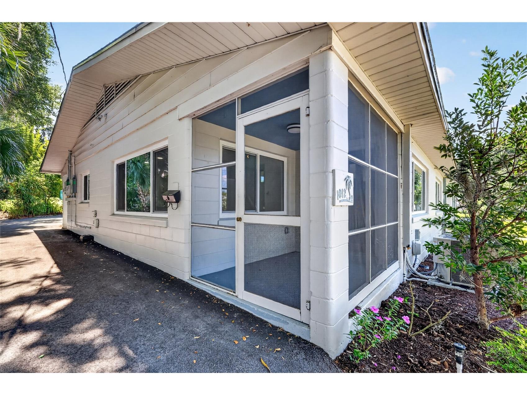 1012 N Baker Street Mount Dora FL 32757 G5112858 image5