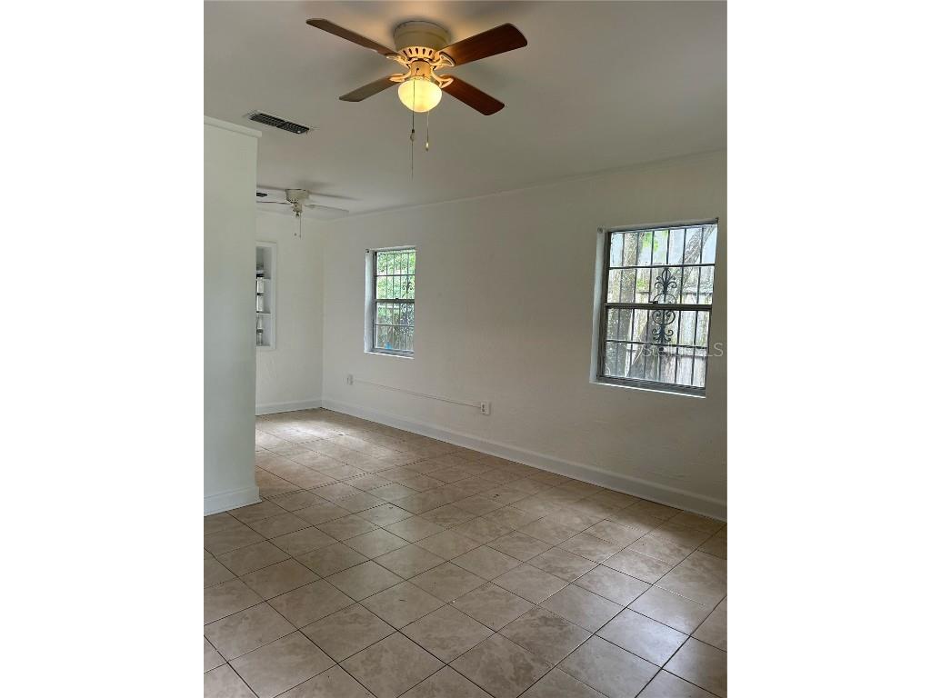 1012 NE 1st Avenue Gainesville FL 32601 GC536121 image6