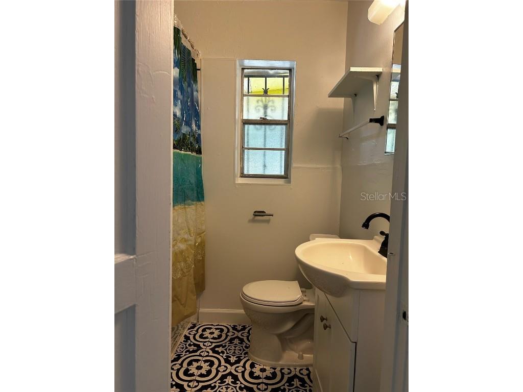 1012 NE 1st Avenue Gainesville FL 32601 GC536121 image7