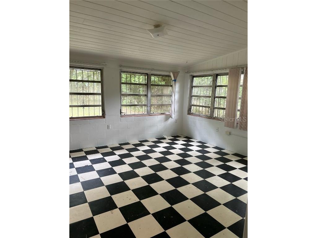 1012 NE 1st Avenue Gainesville FL 32601 GC536121 image8