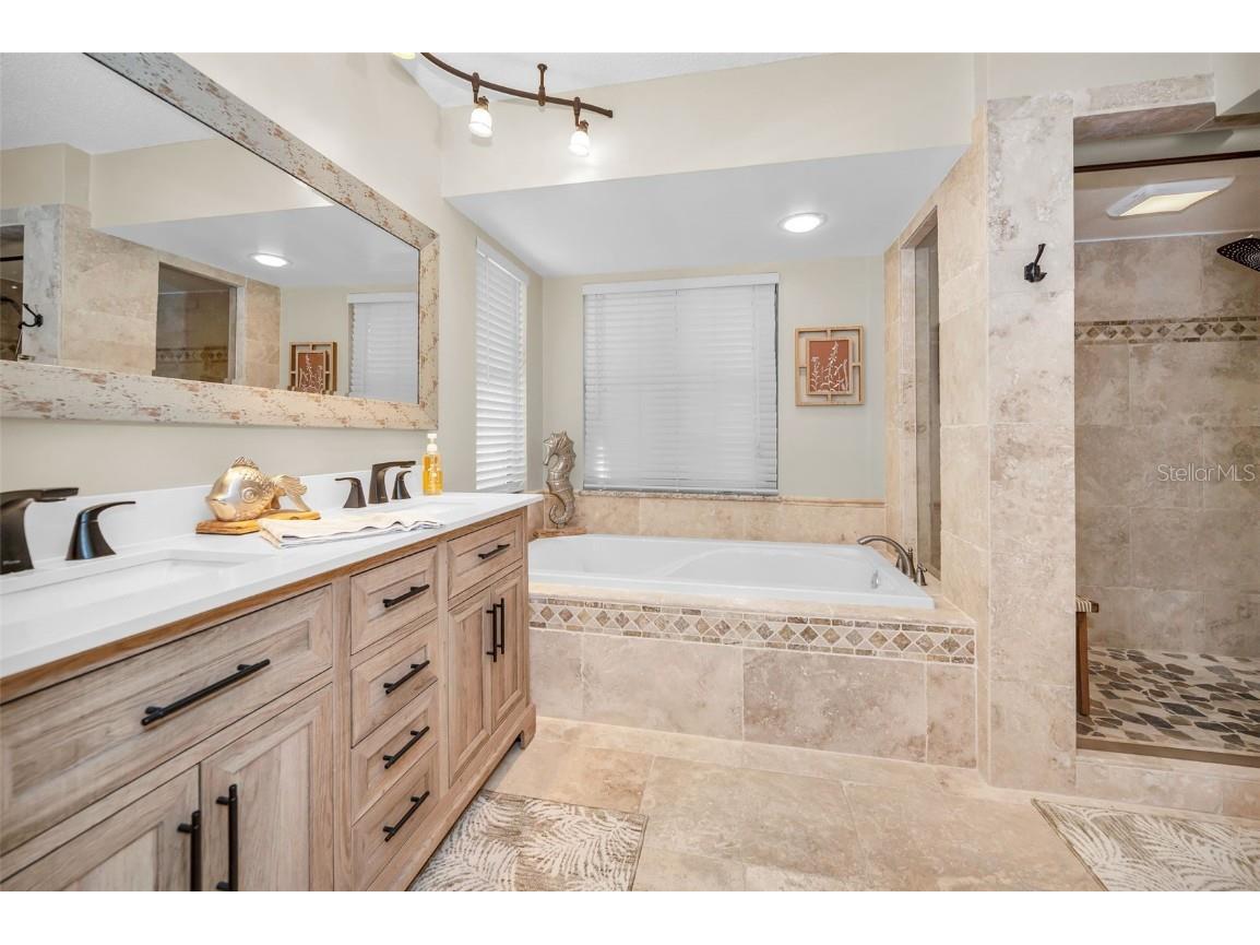 1012 Osprey Court Tarpon Springs FL 34689 - LAKE AVOCA A SALT WATER LAKE TB8454600 image12