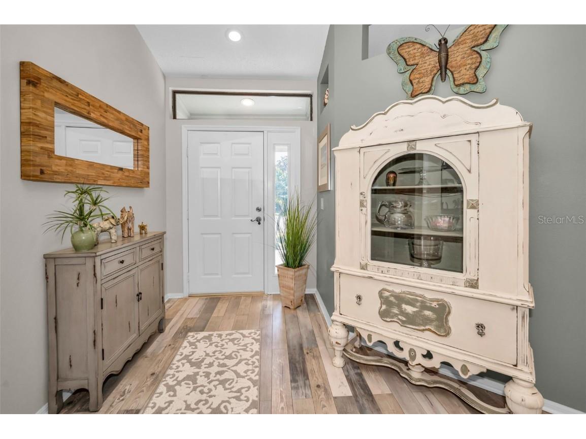 1012 Osprey Court Tarpon Springs FL 34689 - LAKE AVOCA A SALT WATER LAKE TB8454600 image4