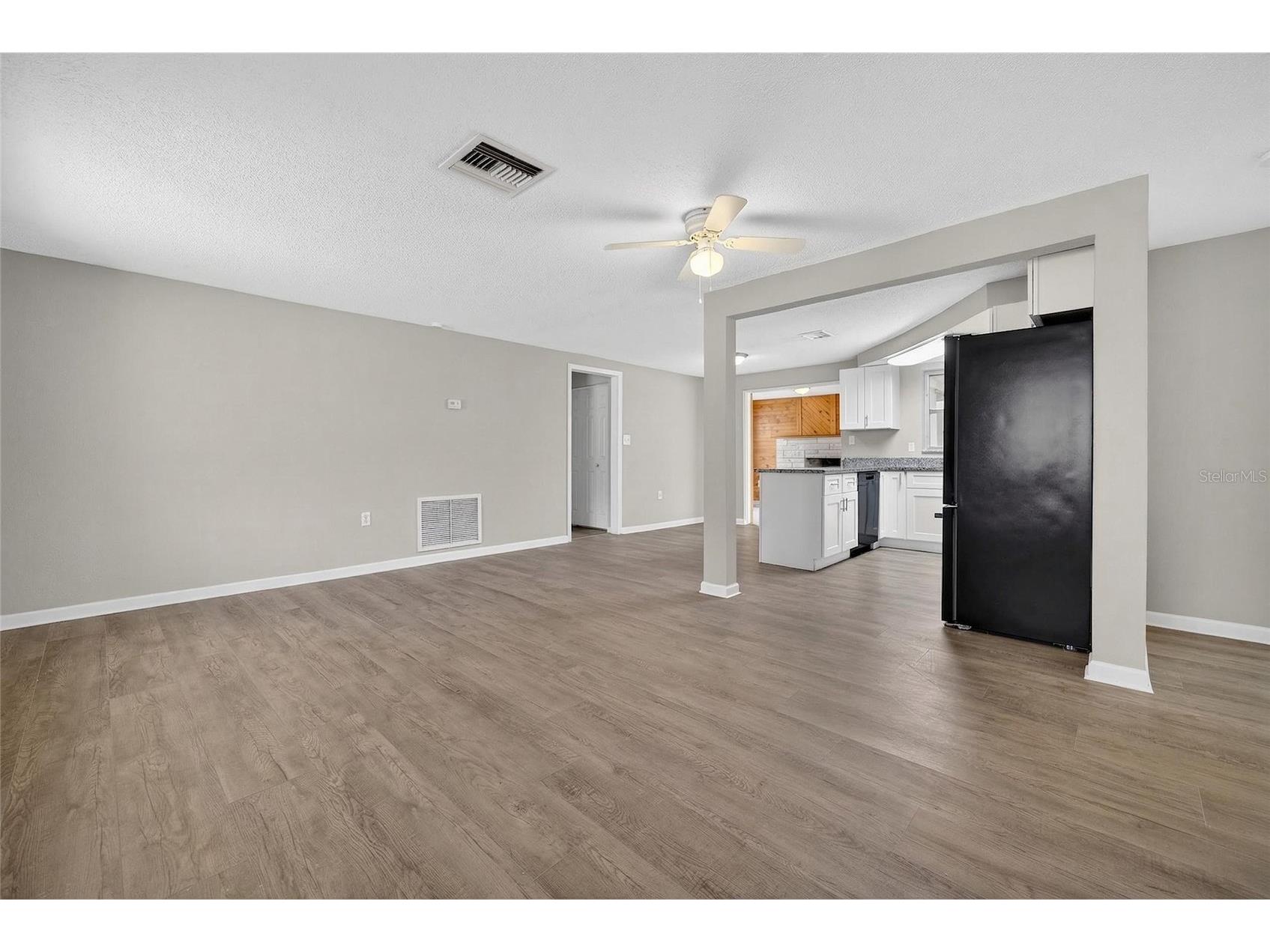 1012 Prescott Lane Holiday FL 34691 TB8486952 image11