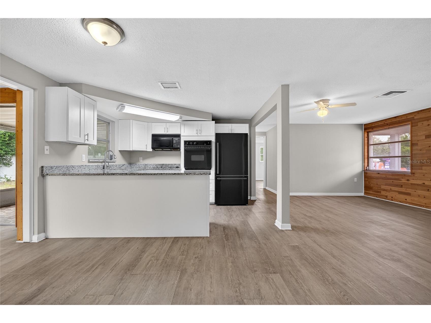 1012 Prescott Lane Holiday FL 34691 TB8486952 image12