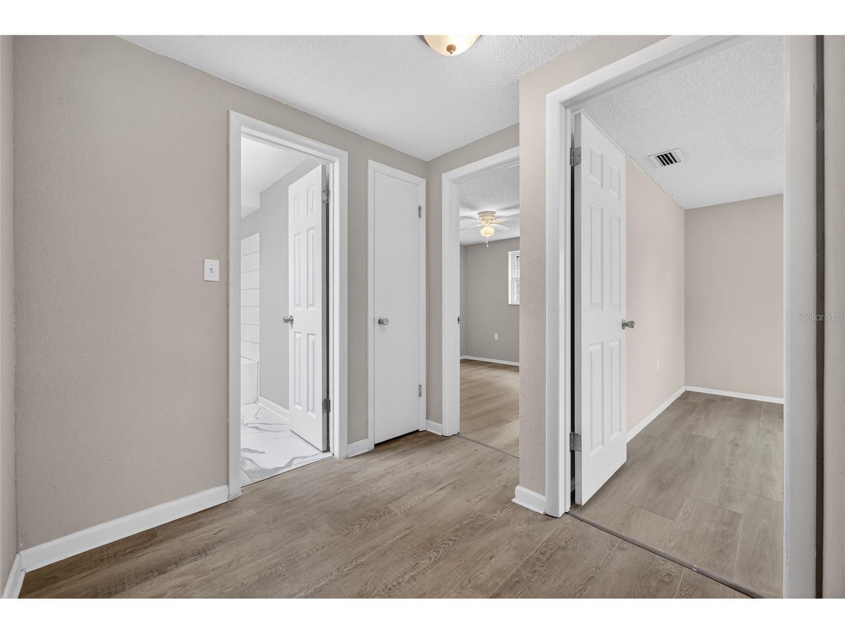 1012 Prescott Lane Holiday FL 34691 TB8486952 image20