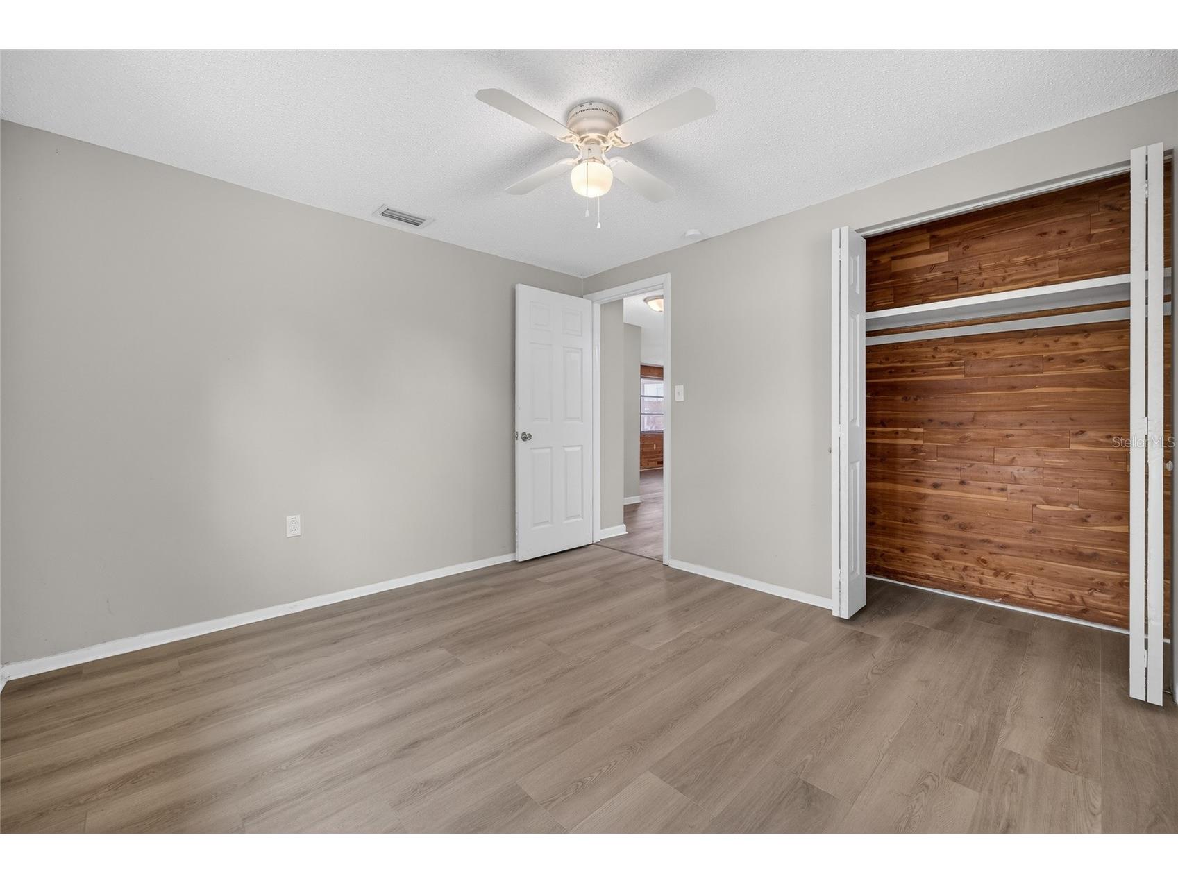 1012 Prescott Lane Holiday FL 34691 TB8486952 image27