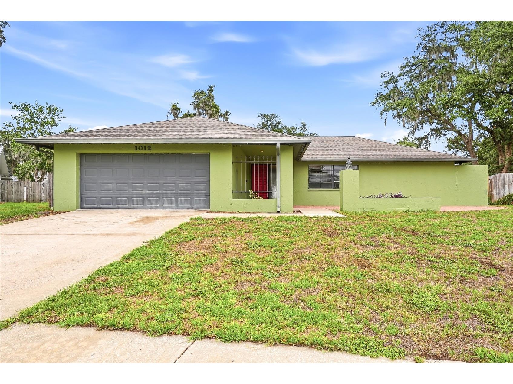 1012 Redbud Circle Plant City FL 33563 TB8516263 image1