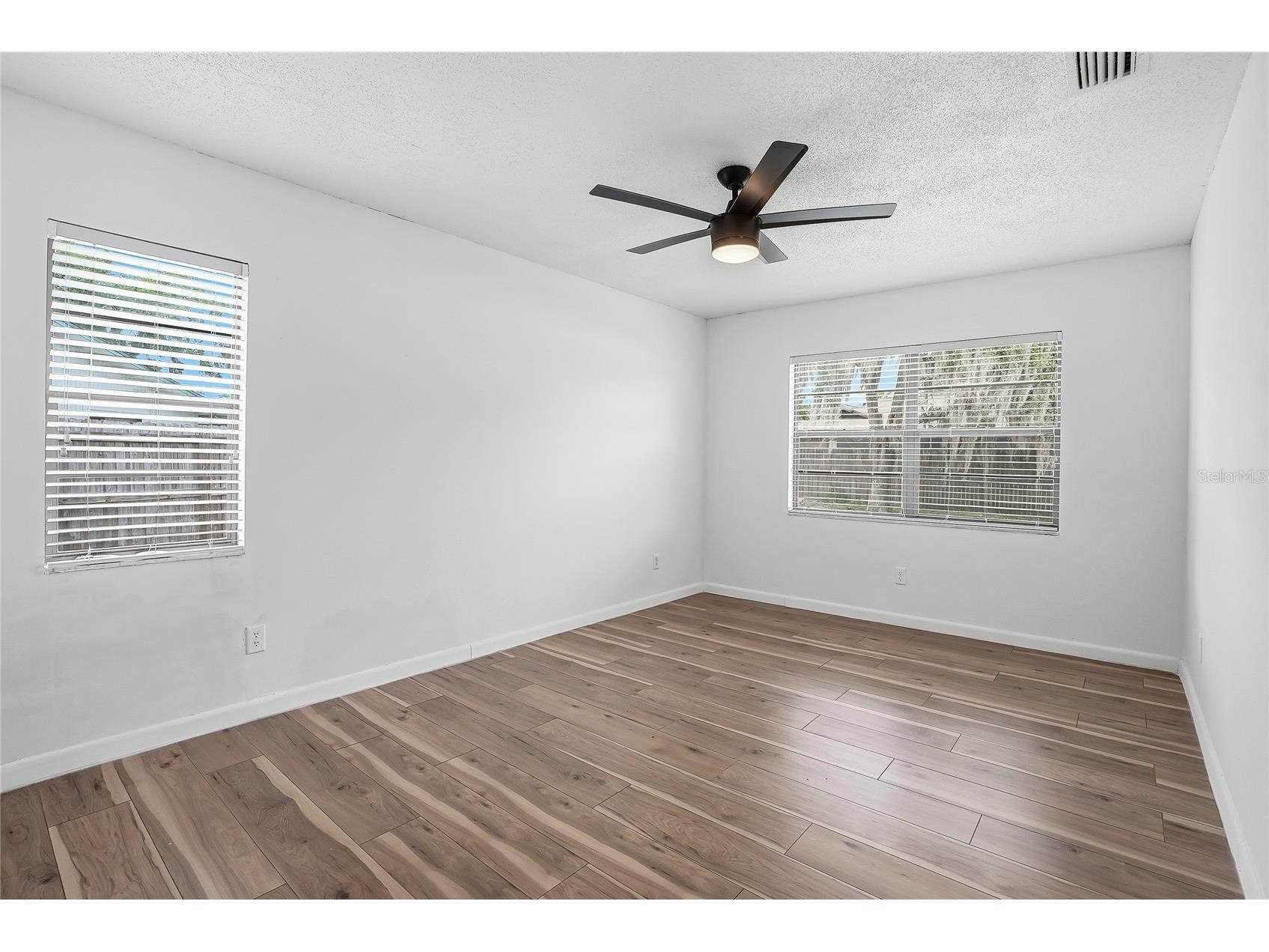 1012 Redbud Circle Plant City FL 33563 TB8516263 image23