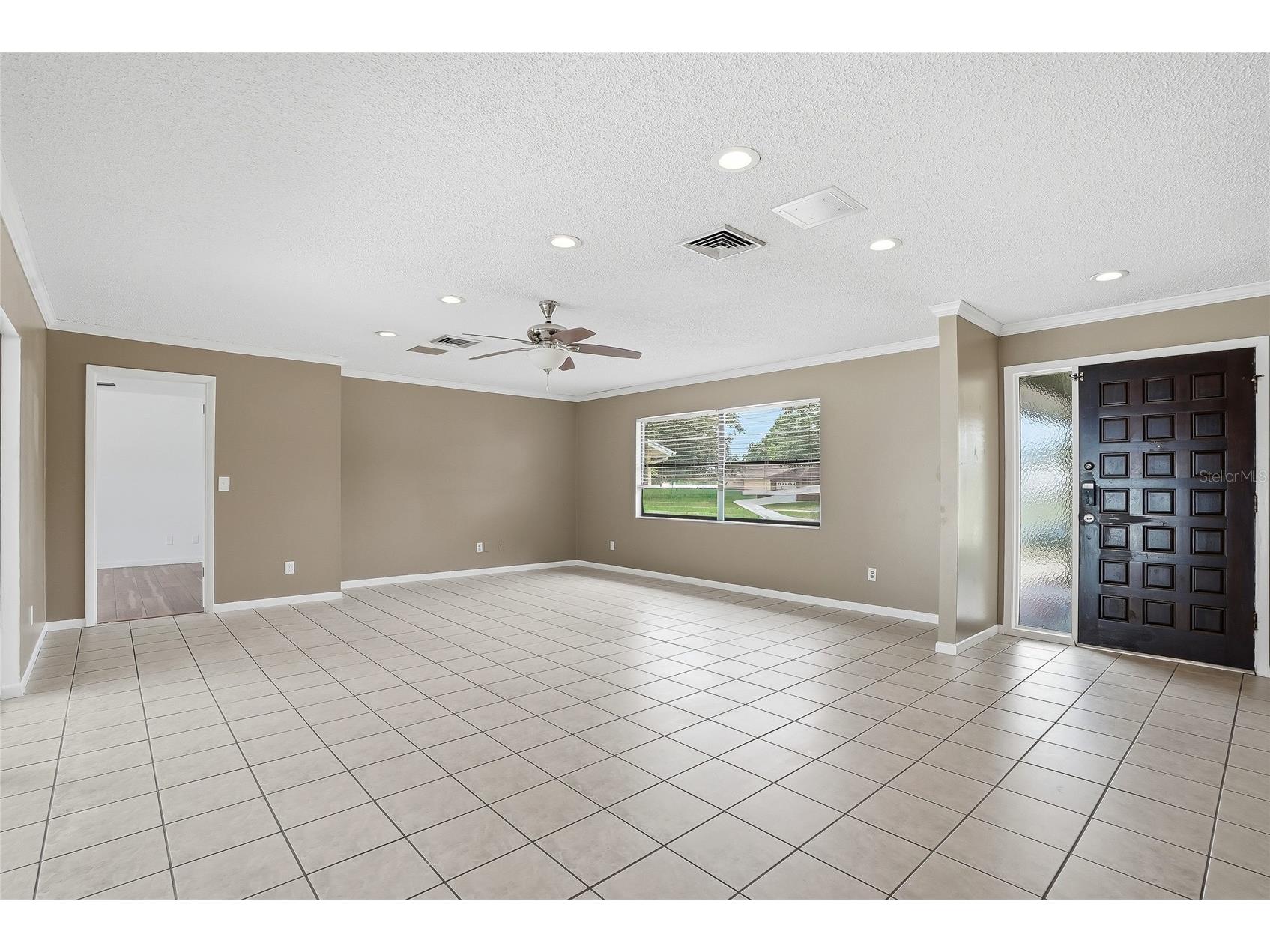 1012 Redbud Circle Plant City FL 33563 TB8516263 image6