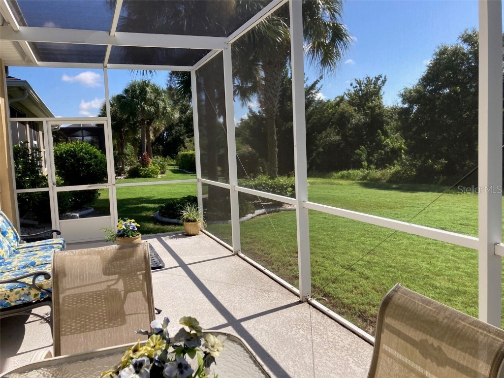 1012 Regal Manor Way Sun City Center FL 33573 TB8431168 image16