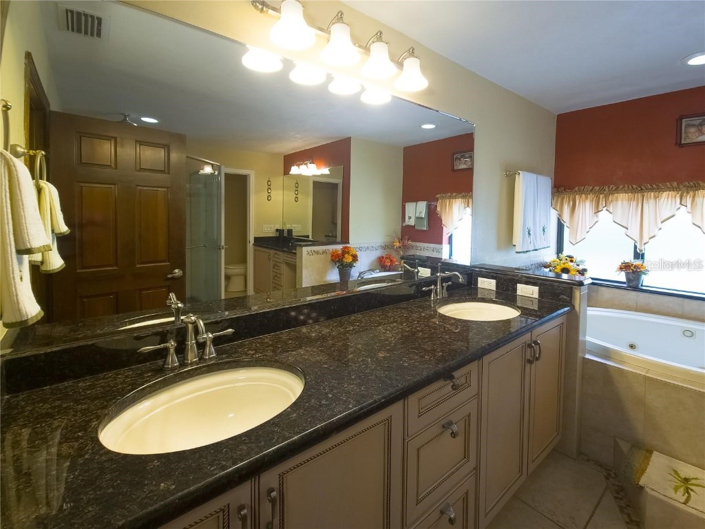 1012 S Riverside Drive Edgewater FL 32132 NS1086439 image28