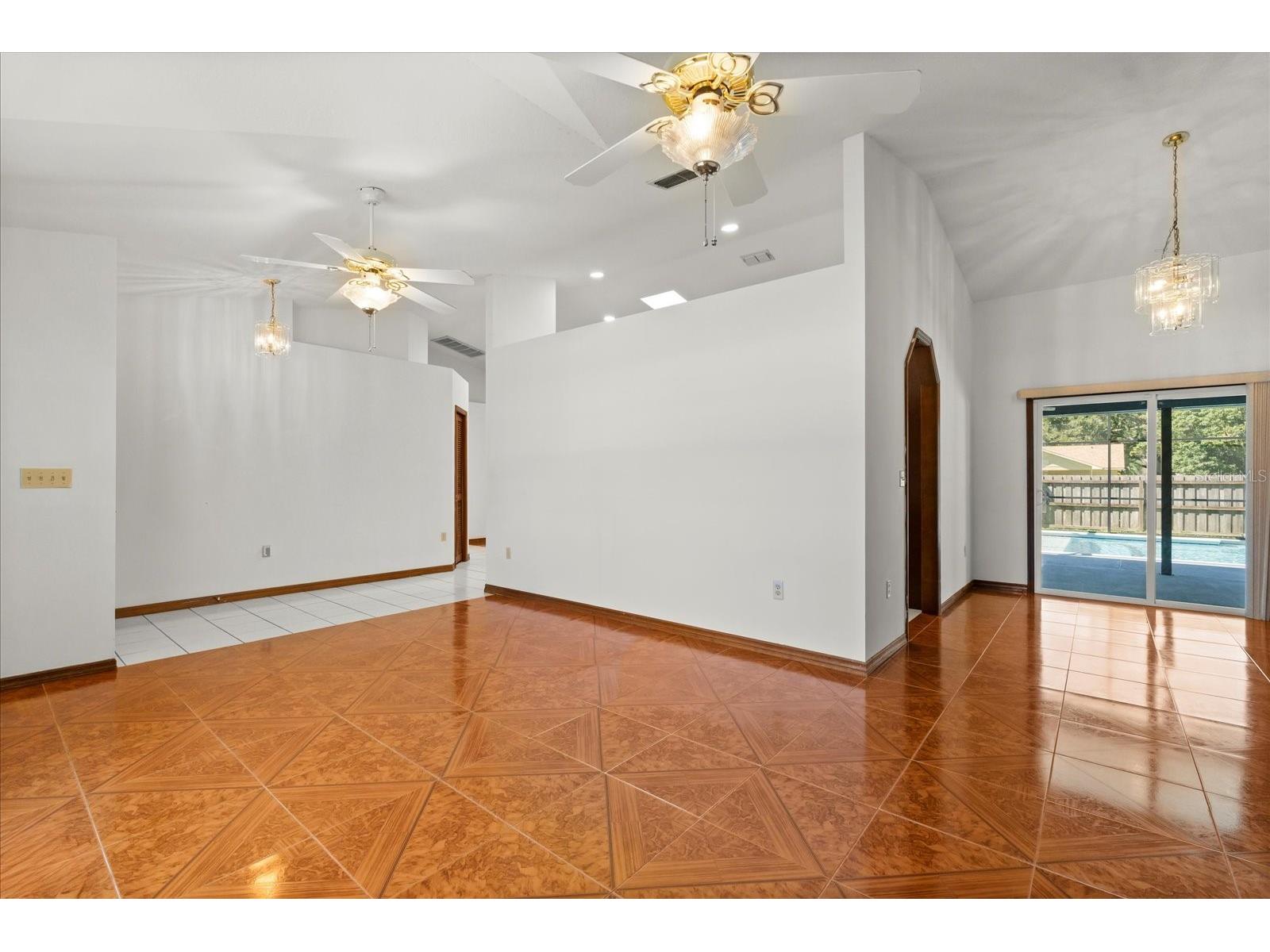 1012 Tony Circle Saint Cloud FL 34772 O6352299 image5