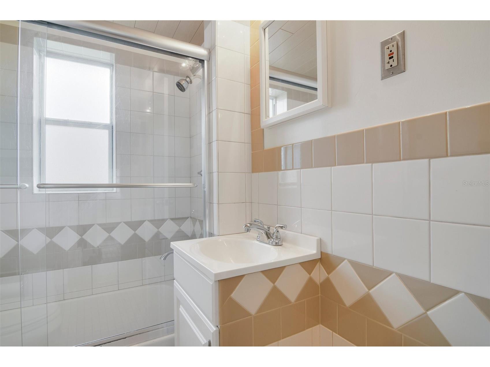 1012 W Fairbanks Avenue Orlando FL 32804 O6422826 image19