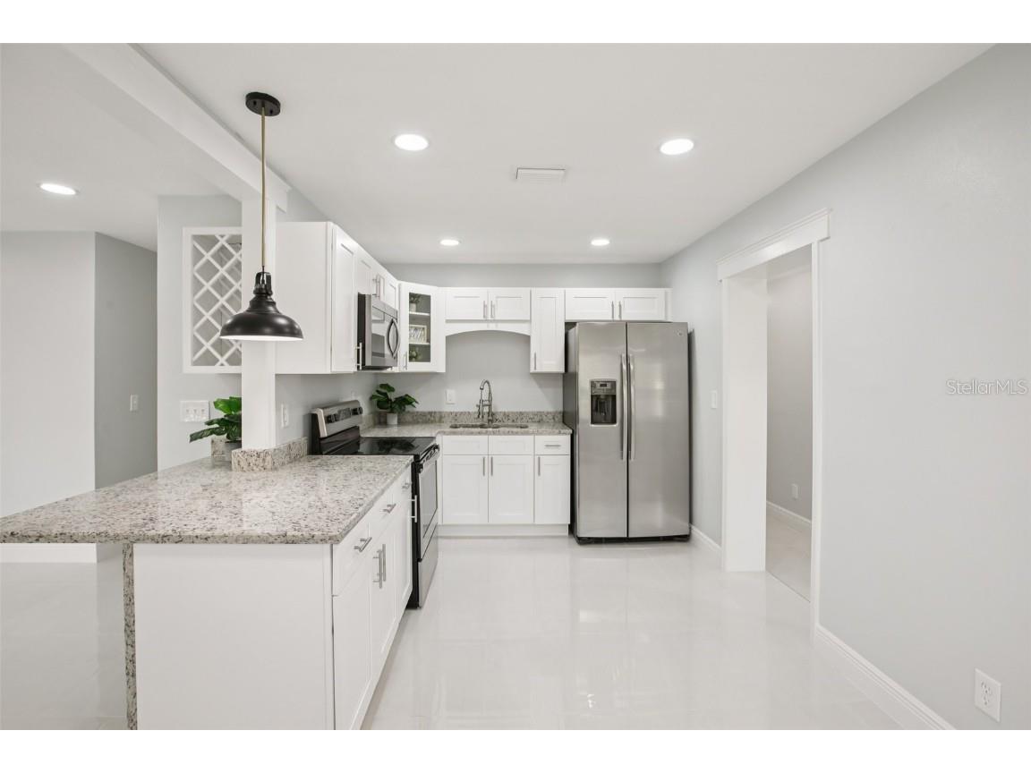 10120 Alambra Avenue Tampa FL 33619 TB8457472 image14