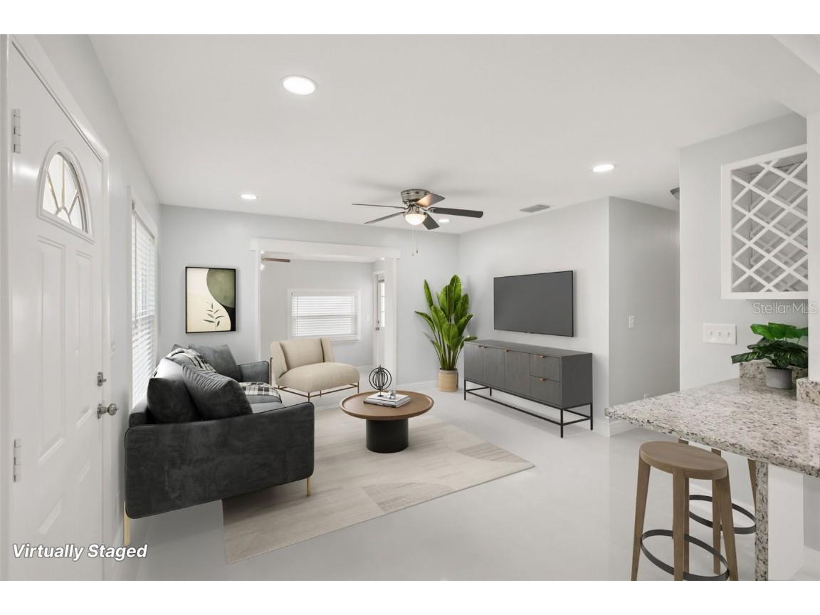 10120 Alambra Avenue Tampa FL 33619 TB8457472 image2