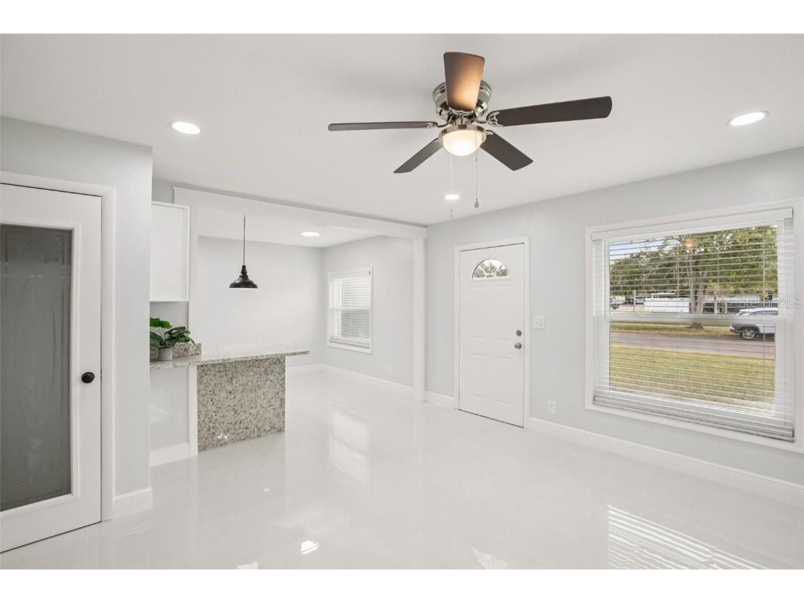 10120 Alambra Avenue Tampa FL 33619 TB8457472 image24