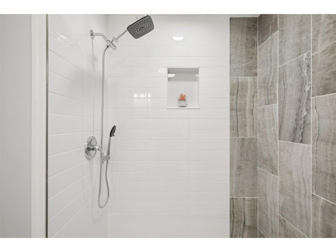 10120 Alambra Avenue Tampa FL 33619 TB8457472 image26