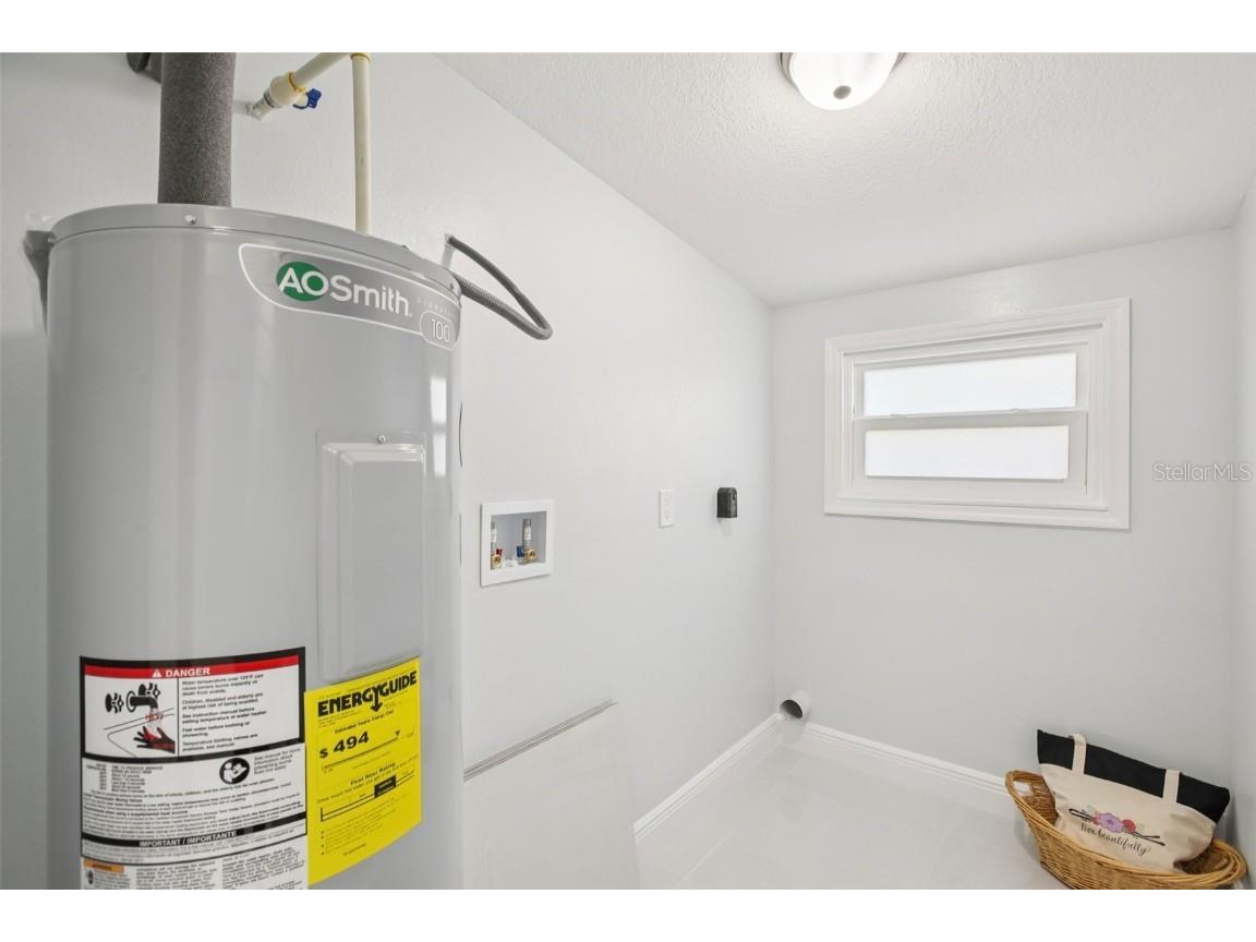 10120 Alambra Avenue Tampa FL 33619 TB8457472 image38