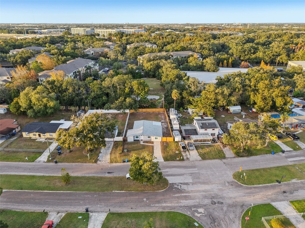 10120 Alambra Avenue Tampa FL 33619 TB8457472 image56