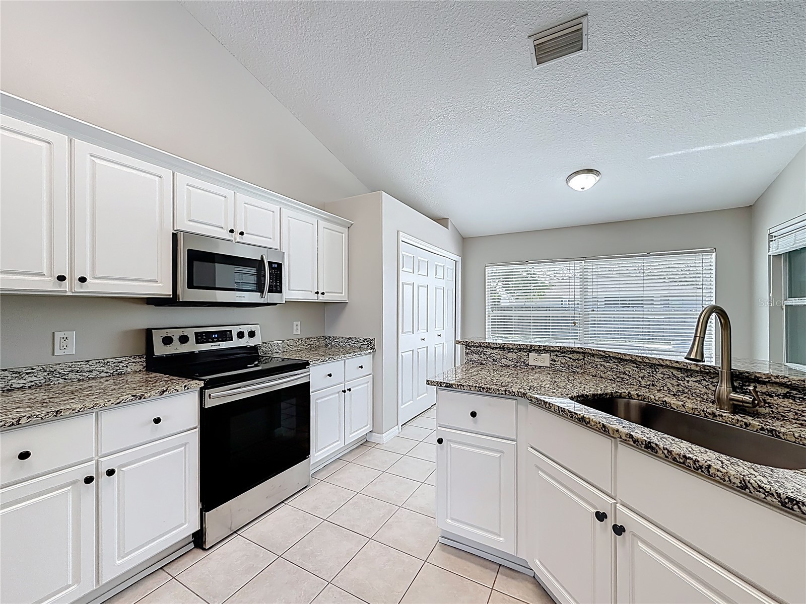 10120 SE 68th Court Belleview FL 34420 OM720308 image10