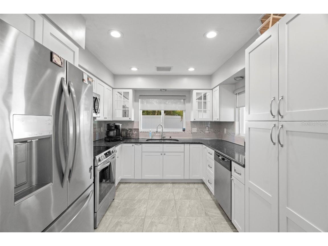 10121 4th Street E Treasure Island FL 33706 TB8450492 image12