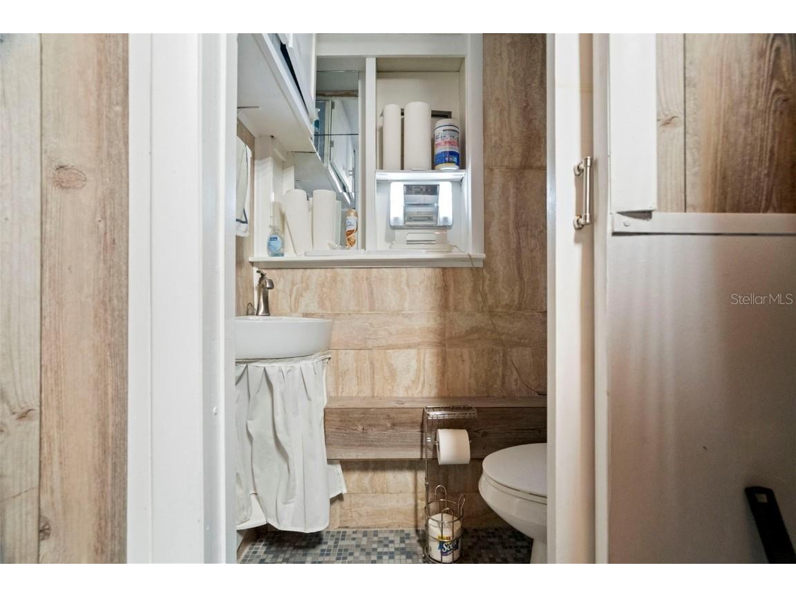 10121 4th Street E Treasure Island FL 33706 TB8450492 image23