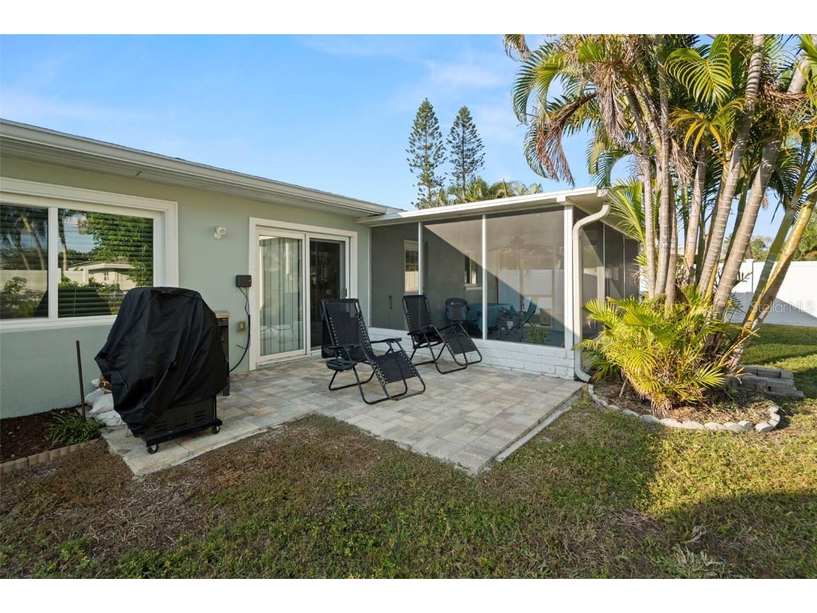 10121 4th Street E Treasure Island FL 33706 TB8450492 image26