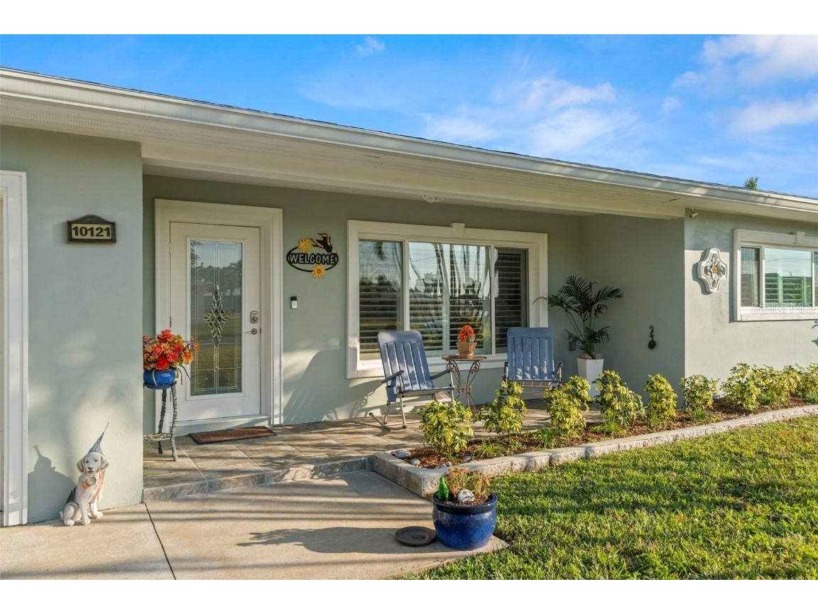 10121 4th Street E Treasure Island FL 33706 TB8450492 image3