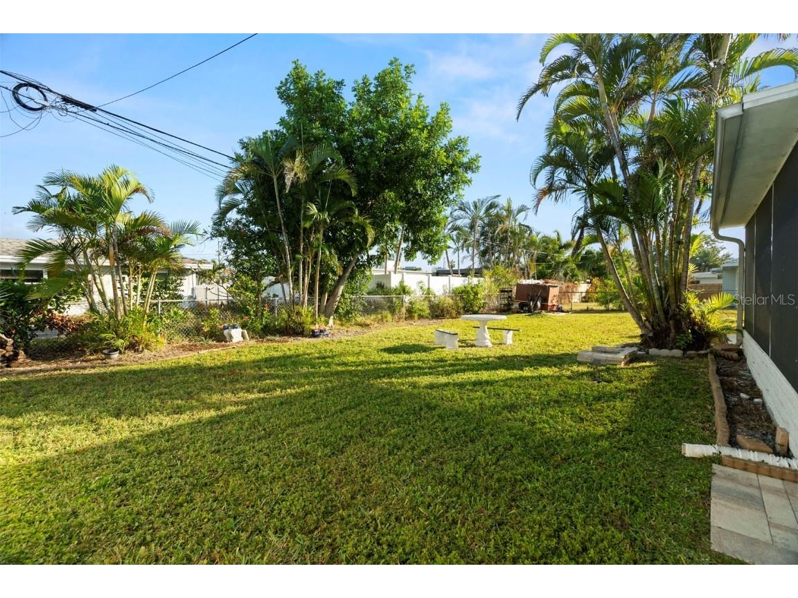 10121 4th Street E Treasure Island FL 33706 TB8450492 image30