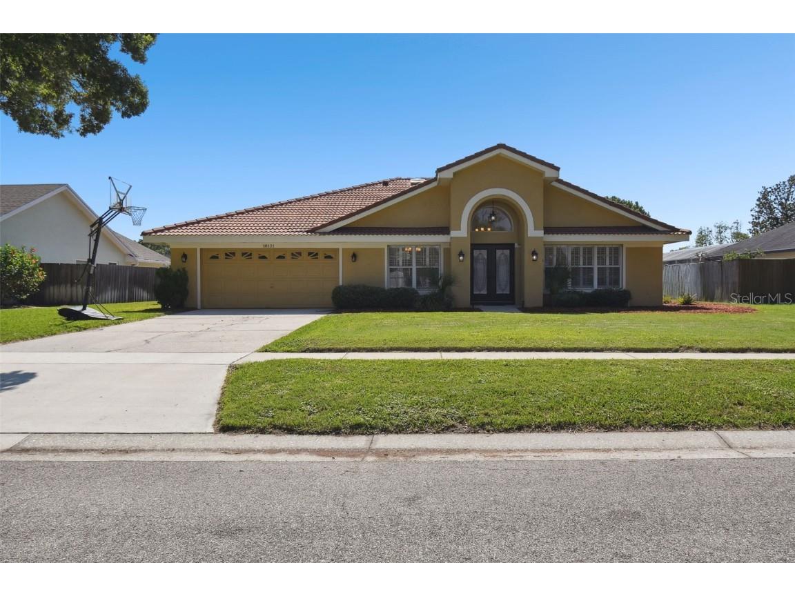 10121 Carrington Court Orlando FL 32836 - B O6207738 image1