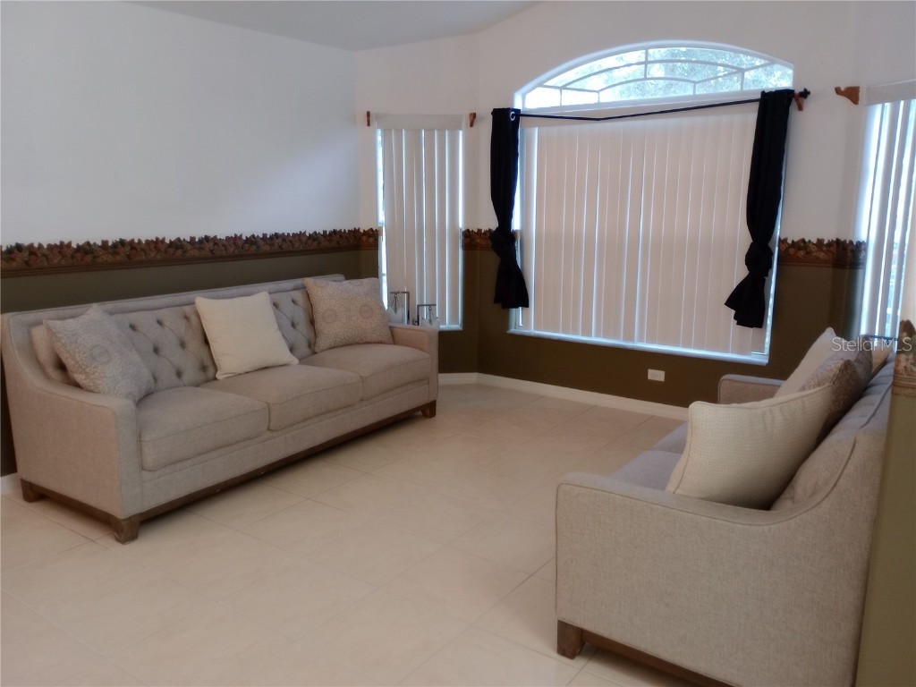 10121 Doriath Circle Orlando FL 32825 O6372142 image14