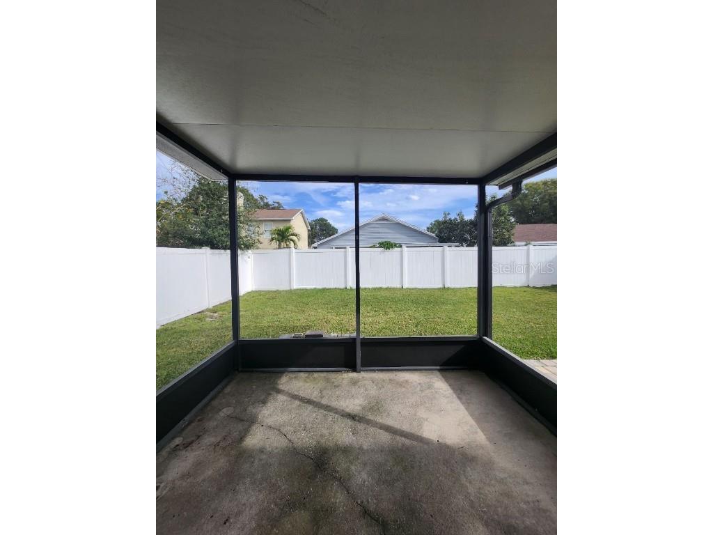 10121 Sea Spray Place Tampa FL 33624 TB8452923 image16