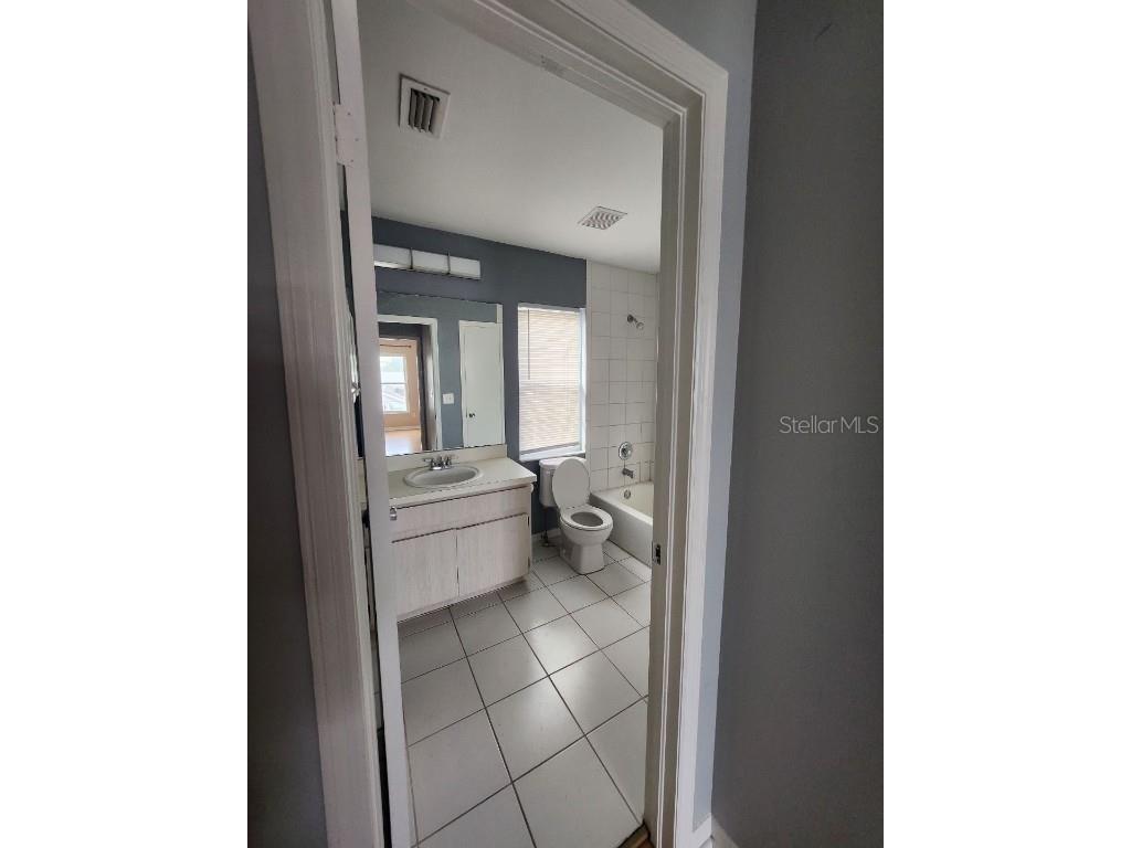 10121 Sea Spray Place Tampa FL 33624 TB8452923 image26