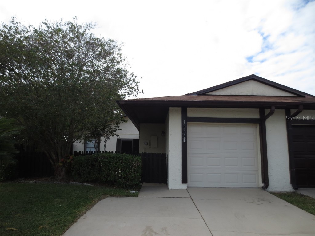 10122 Berry Field Ct Orlando FL 32821 O6154990 image1