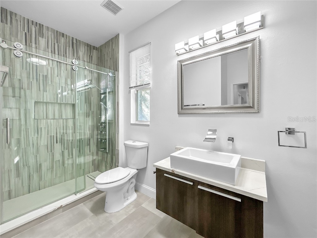 10122 Newington Drive Orlando FL 32836 O6363006 image24