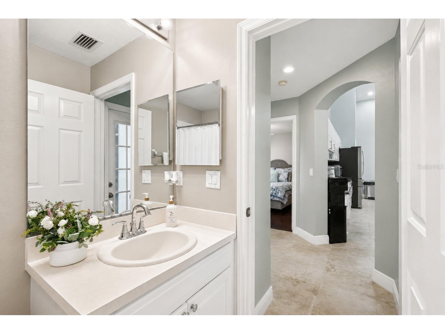 10122 Whisper Pointe Drive Tampa FL 33647 TB8469618 image42