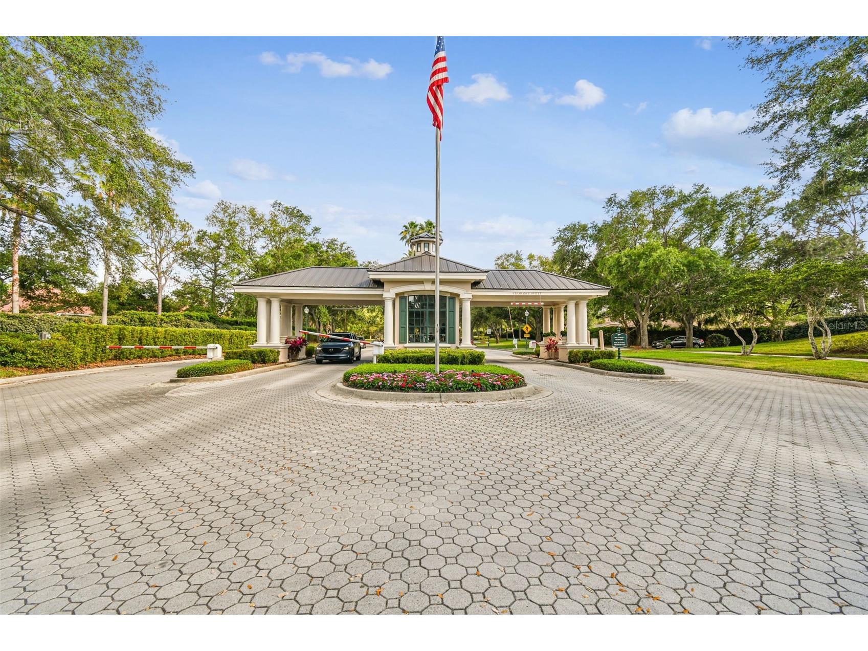 10122 Whisper Pointe Drive Tampa FL 33647 TB8469618 image86